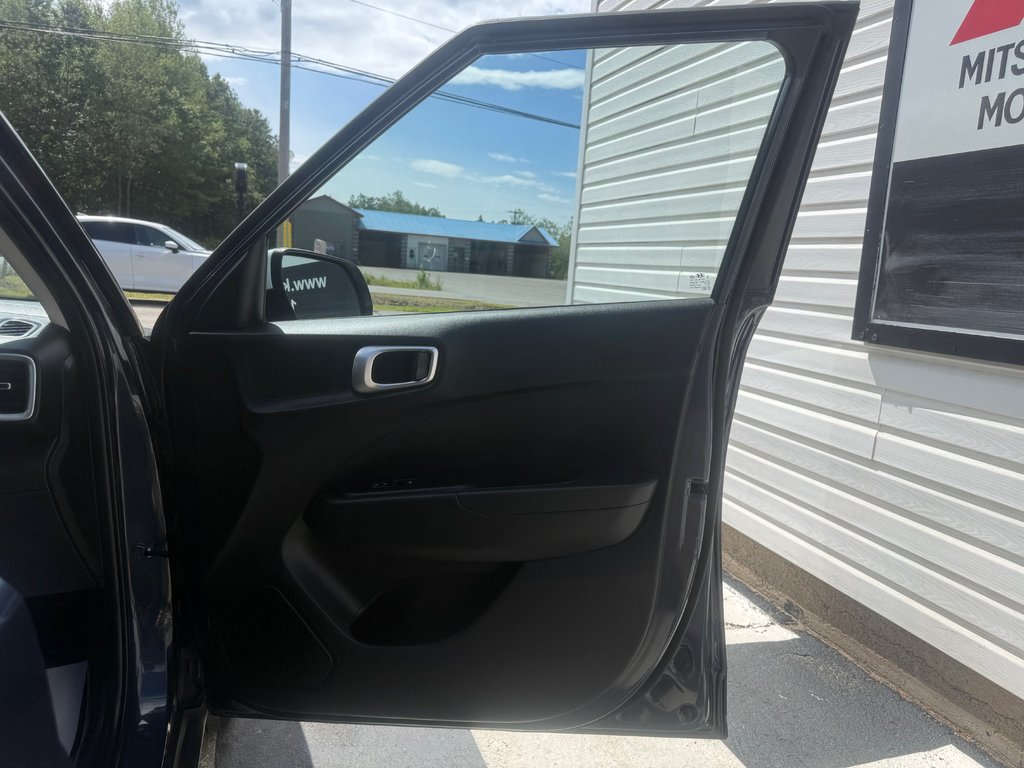 Hyundai Venue Preferred, keyless entry, BACKUP CAMERA, Bluetooth 2025 à COLDBROOK, Nouvelle-Écosse - 18 - w1024h768px