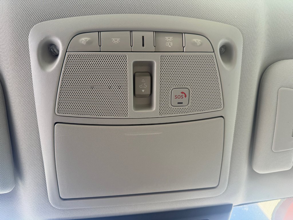 Infiniti Q50 Sport , keyless entry, backup camera, Bluetooth 2015 à Kentville, Nouvelle-Écosse - 13 - w1024h768px