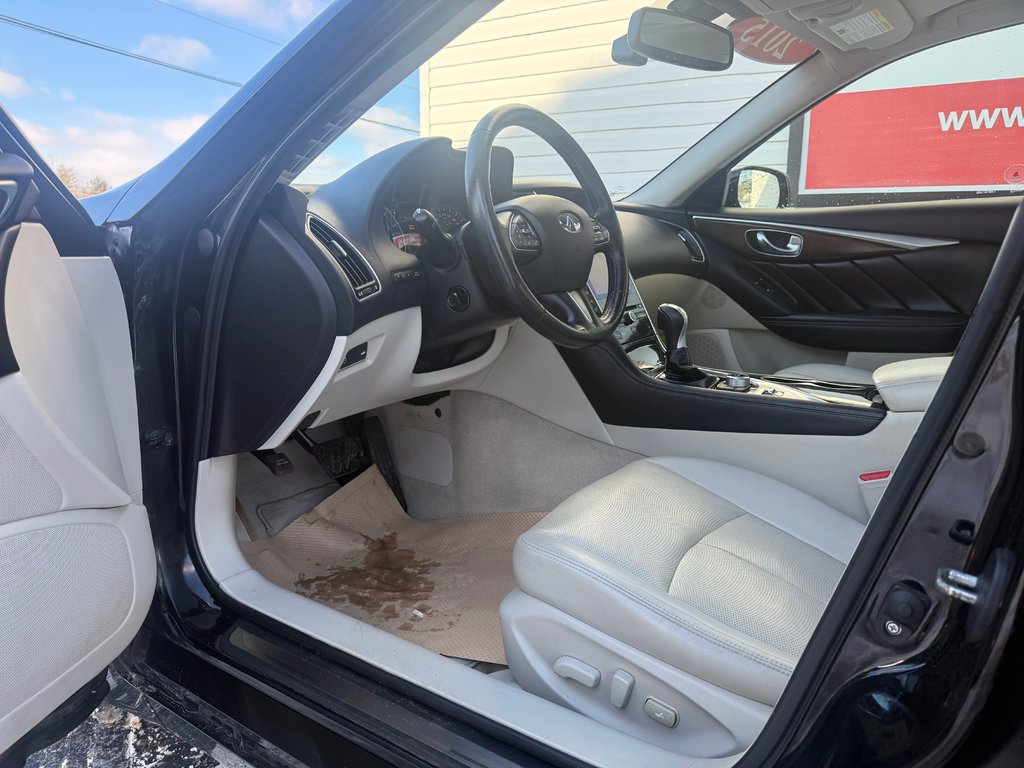 Infiniti Q50 Sport , keyless entry, backup camera, Bluetooth 2015 à Kentville, Nouvelle-Écosse - 9 - w1024h768px