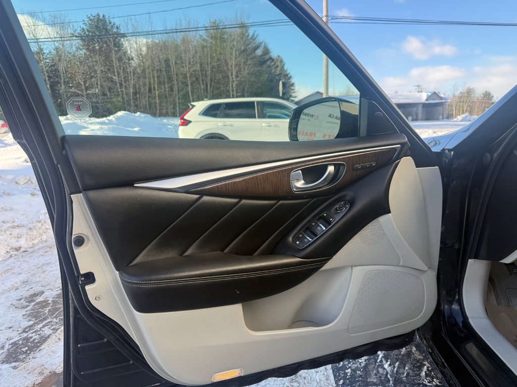 Infiniti Q50 Sport , keyless entry, backup camera, Bluetooth 2015 à Kentville, Nouvelle-Écosse - 7 - w1024h768px
