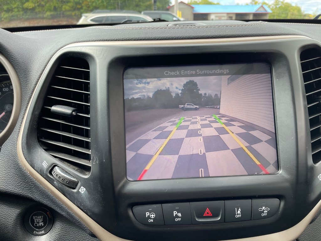 Jeep Cherokee Limited, REVERSE CAMERA, AC, HEATED SEATS 2014 à COLDBROOK, Nouvelle-Écosse - 10 - w1024h768px