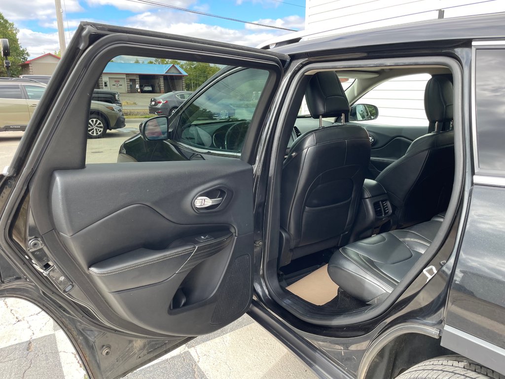 Jeep Cherokee Limited, REVERSE CAMERA, AC, HEATED SEATS 2014 à COLDBROOK, Nouvelle-Écosse - 14 - w1024h768px