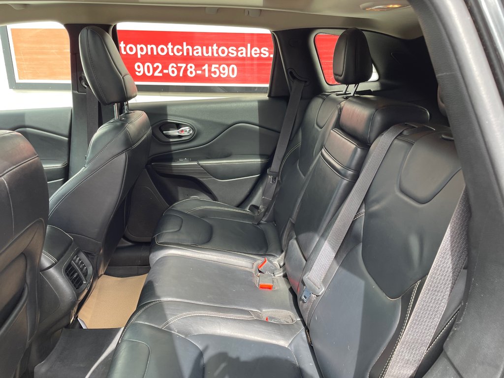 Jeep Cherokee Limited, REVERSE CAMERA, AC, HEATED SEATS 2014 à COLDBROOK, Nouvelle-Écosse - 15 - w1024h768px