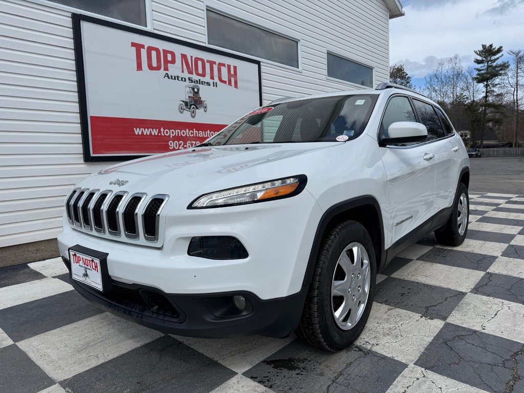 2016 Jeep CHEROKEE North, keyless entry, Remote Start, Bluetooth in COLDBROOK, Nova Scotia - 1 - w1024h768px