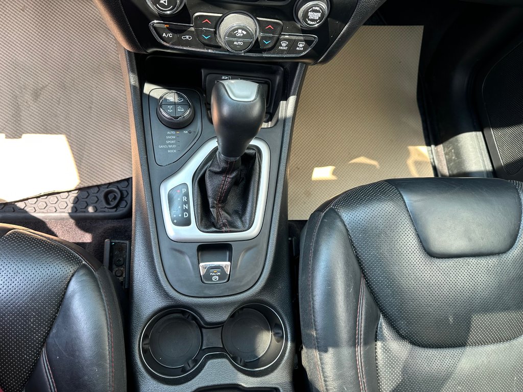 Jeep Cherokee L Plus Pkg, Power Seats, AM-FM Radio, Touchscreen 2017 à COLDBROOK, Nouvelle-Écosse - 17 - w1024h768px