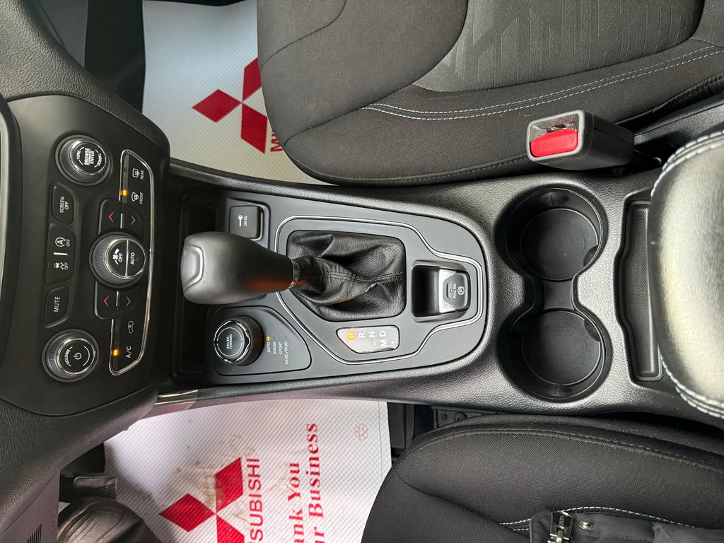 2021 Jeep Cherokee North, remote start, keyless entry, navigation in Kentville, Nova Scotia - 12 - w1024h768px