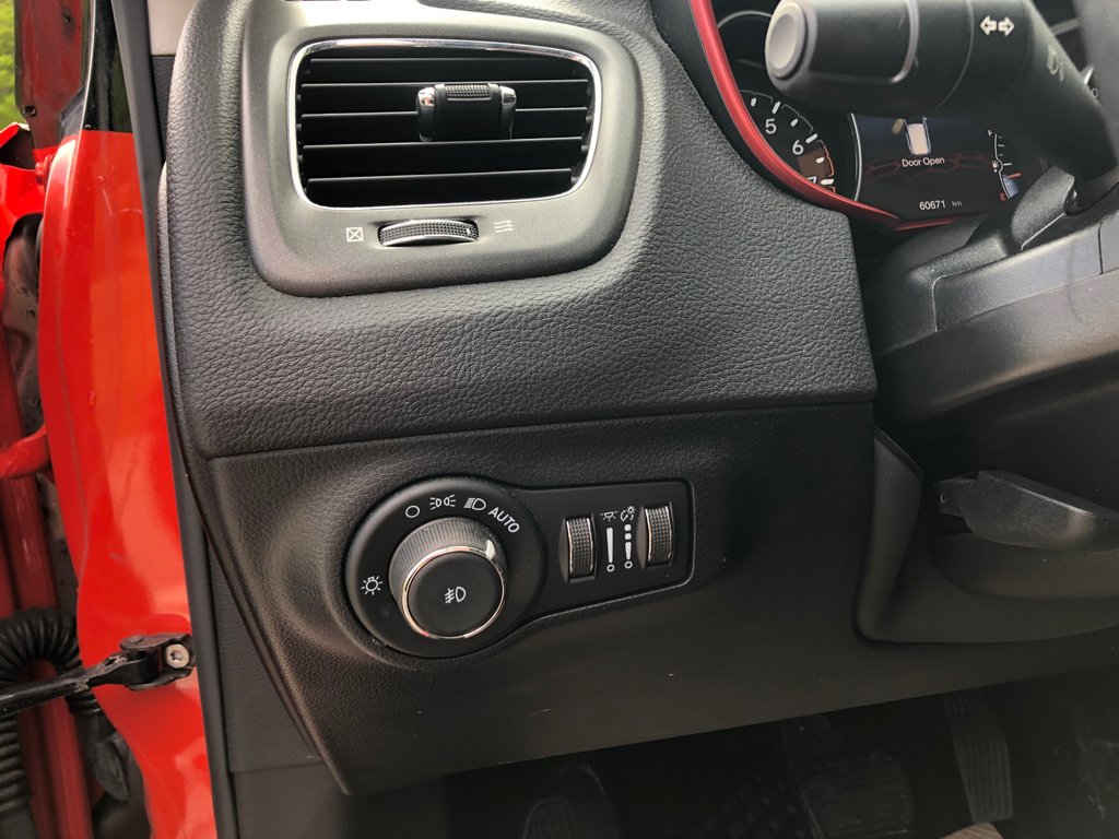 2021 Jeep Compass Trailhawk Elite, Cruise Control, 4x4, Bluetooth, in Kentville, Nova Scotia - 8 - w1024h768px