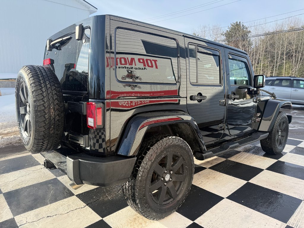 Jeep WRANGLER UNLIMITED SAHARA Sahara, keyless entry, Remote Start, Bluetooth 2017 à COLDBROOK, Nouvelle-Écosse - 4 - w1024h768px