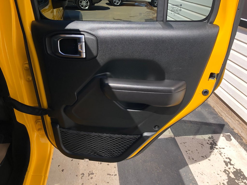 2019 Jeep Wrangler Unlimited Sport - 4WD, reverse camera, hands free, cruise in Kentville, Nova Scotia - 22 - w1024h768px