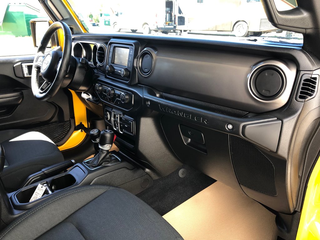 2019 Jeep Wrangler Unlimited Sport - 4WD, reverse camera, hands free, cruise in Kentville, Nova Scotia - 24 - w1024h768px