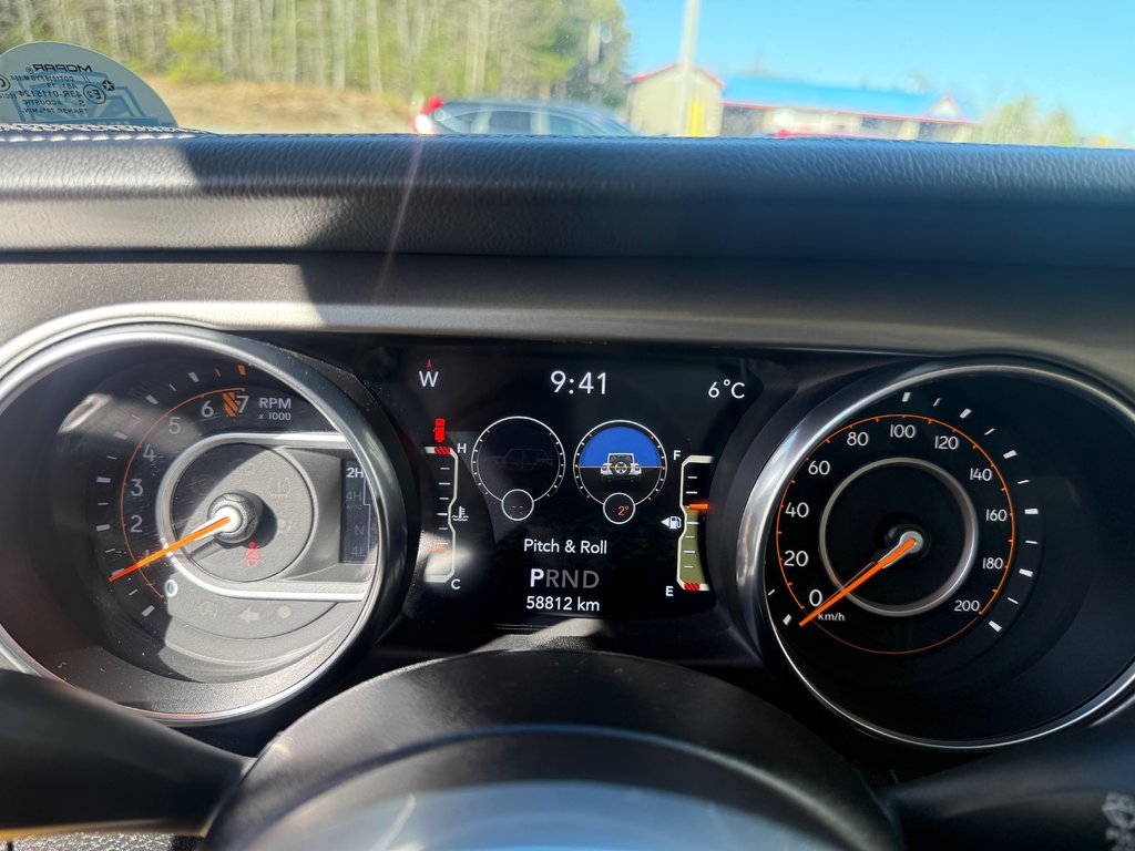 2019 Jeep Wrangler Unlimited Sahara, keyless entry, Remote Start, Bluetooth in COLDBROOK, Nova Scotia - 10 - w1024h768px