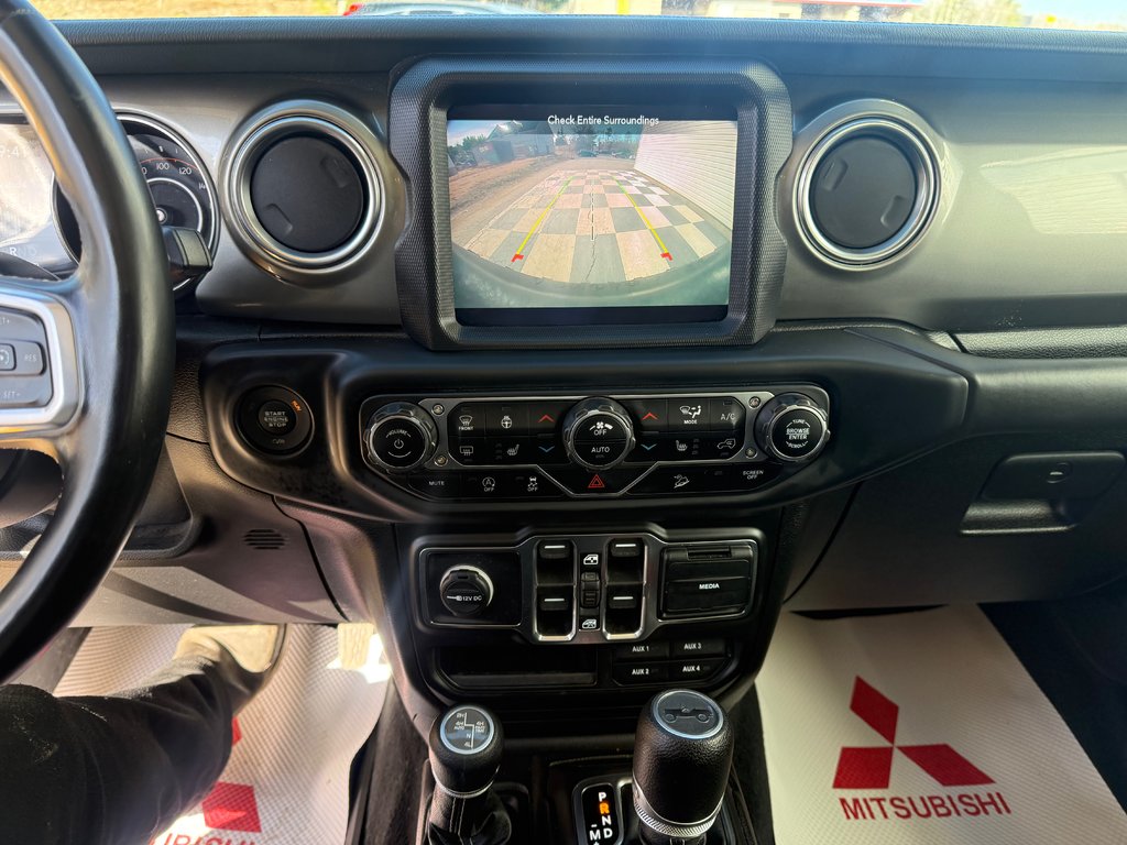 2019 Jeep Wrangler Unlimited Sahara, keyless entry, Remote Start, Bluetooth in COLDBROOK, Nova Scotia - 11 - w1024h768px
