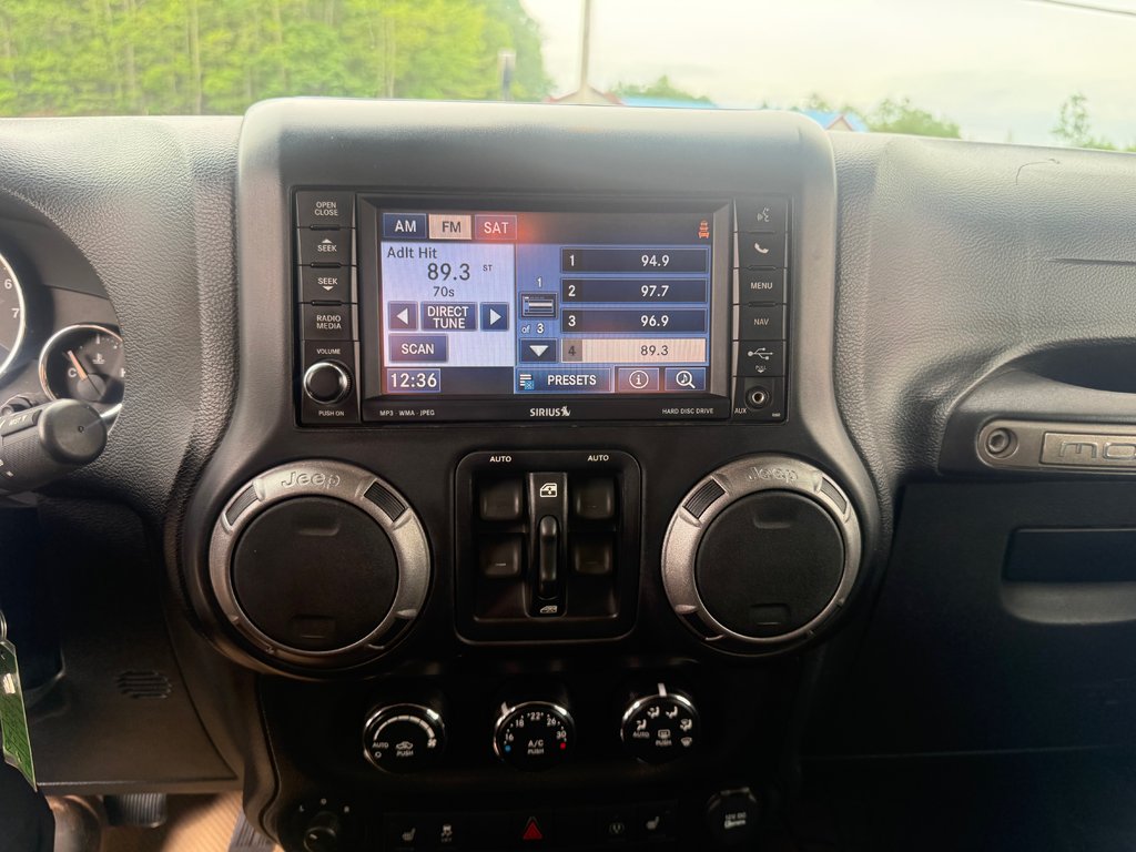 2013 Jeep WRANGLER Sahara, Keyless entry, MP3, Cruise control in COLDBROOK, Nova Scotia - 11 - w1024h768px