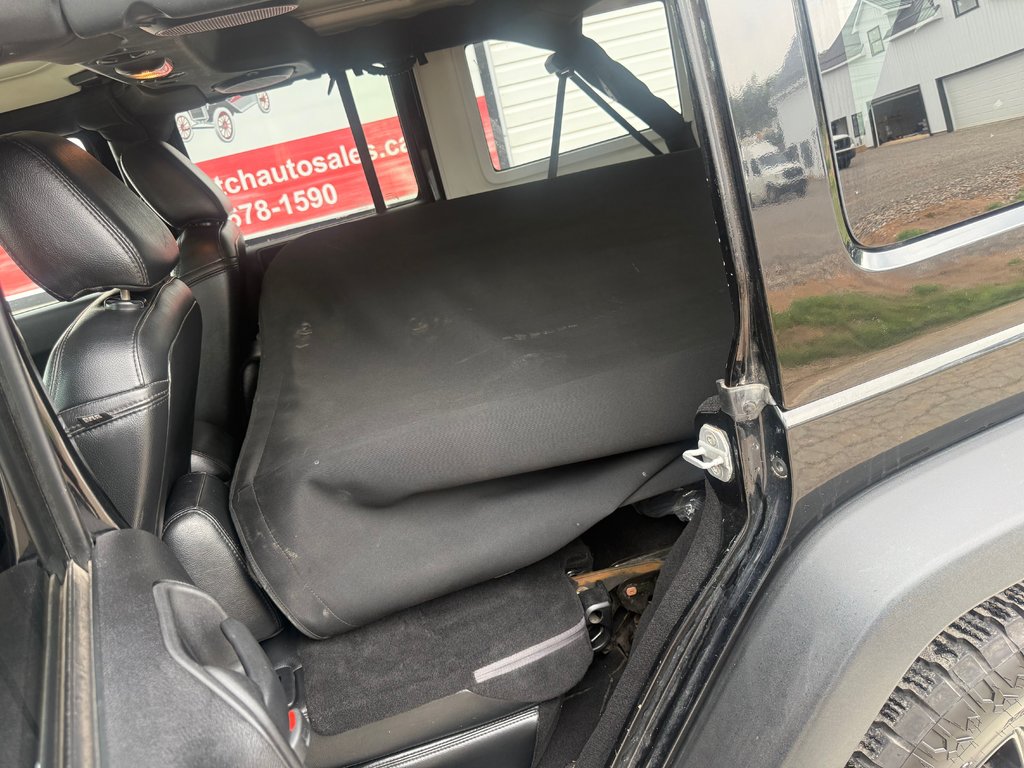 2013 Jeep WRANGLER Sahara, Keyless entry, MP3, Cruise control in COLDBROOK, Nova Scotia - 13 - w1024h768px