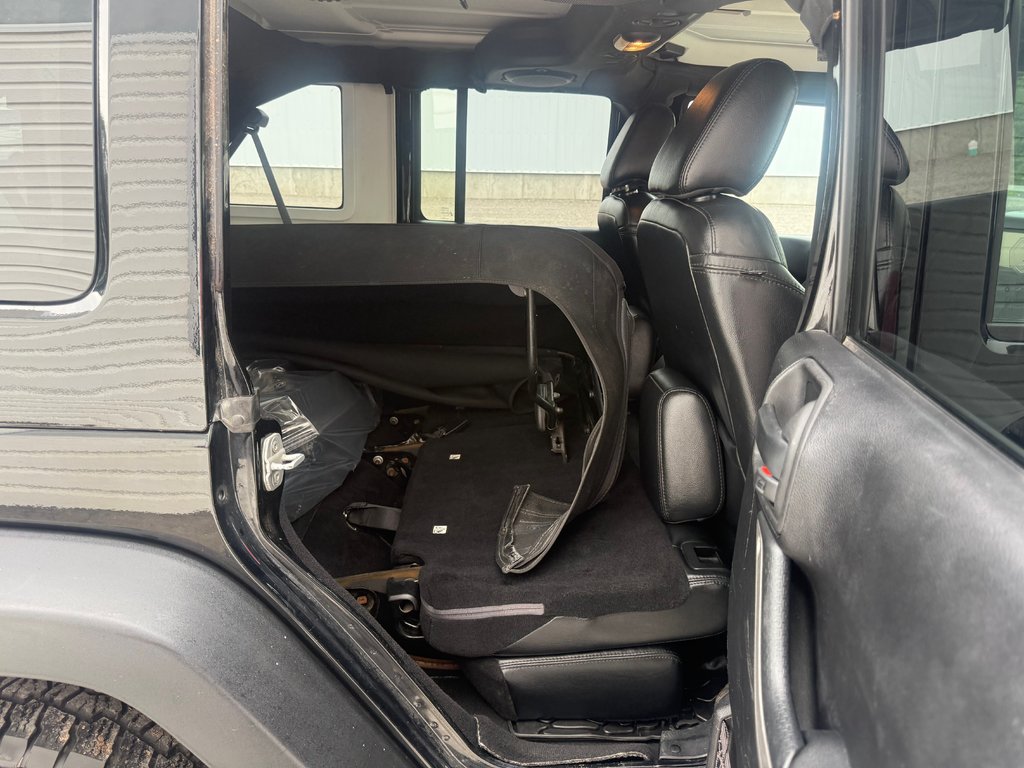 2013 Jeep WRANGLER Sahara, Keyless entry, MP3, Cruise control in COLDBROOK, Nova Scotia - 17 - w1024h768px