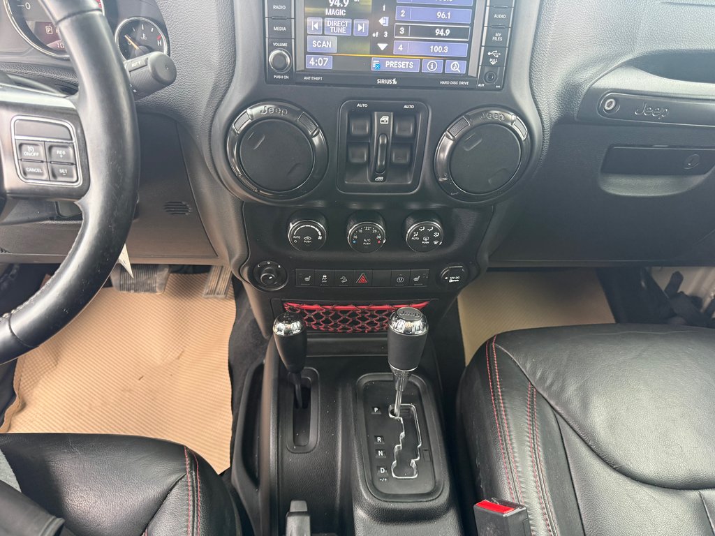 2018 Jeep WRANGLER Rubicon, keyless entry, Cruise control, Bluetooth in COLDBROOK, Nova Scotia - 12 - w1024h768px