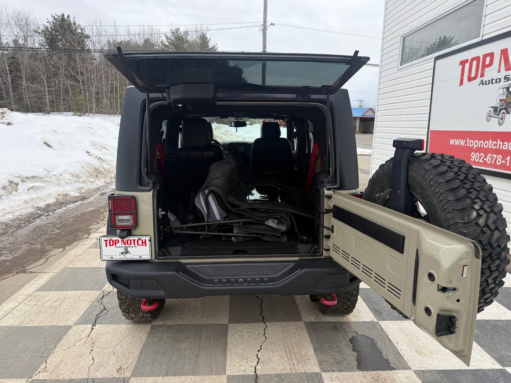 2018 Jeep WRANGLER Rubicon, keyless entry, Cruise control, Bluetooth in COLDBROOK, Nova Scotia - 15 - w1024h768px