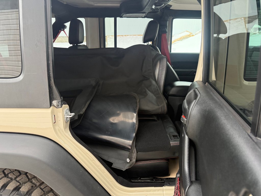 2018 Jeep WRANGLER Rubicon, keyless entry, Cruise control, Bluetooth in COLDBROOK, Nova Scotia - 17 - w1024h768px