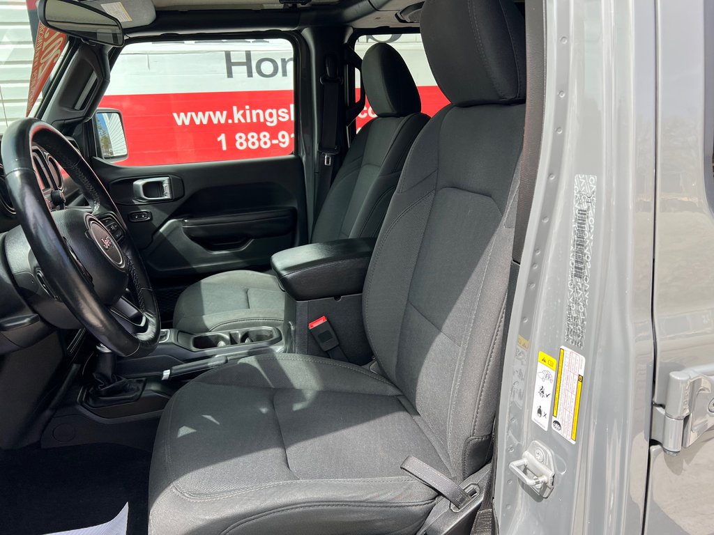 2019  Wrangler Sport - AWD, Heated seats, Cruise, Alloys, A.C in Kentville, Nova Scotia - 16 - w1024h768px