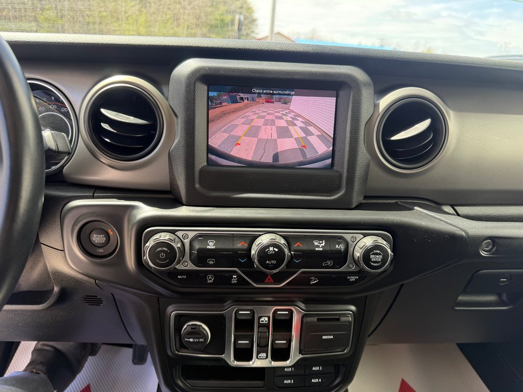 Jeep Wrangler Unlimited Sport, keyless entry, Remote Start 2021 à Kentville, Nouvelle-Écosse - 12 - w1024h768px
