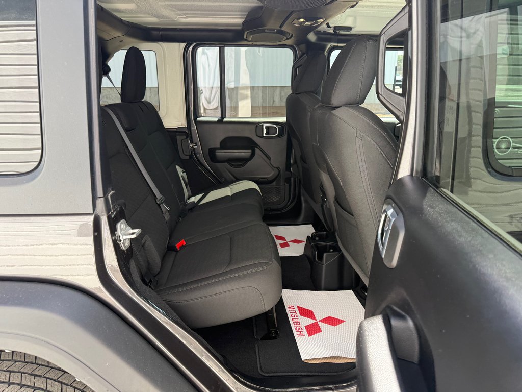 Jeep Wrangler Unlimited Sport, keyless entry, Remote Start 2021 à Kentville, Nouvelle-Écosse - 17 - w1024h768px