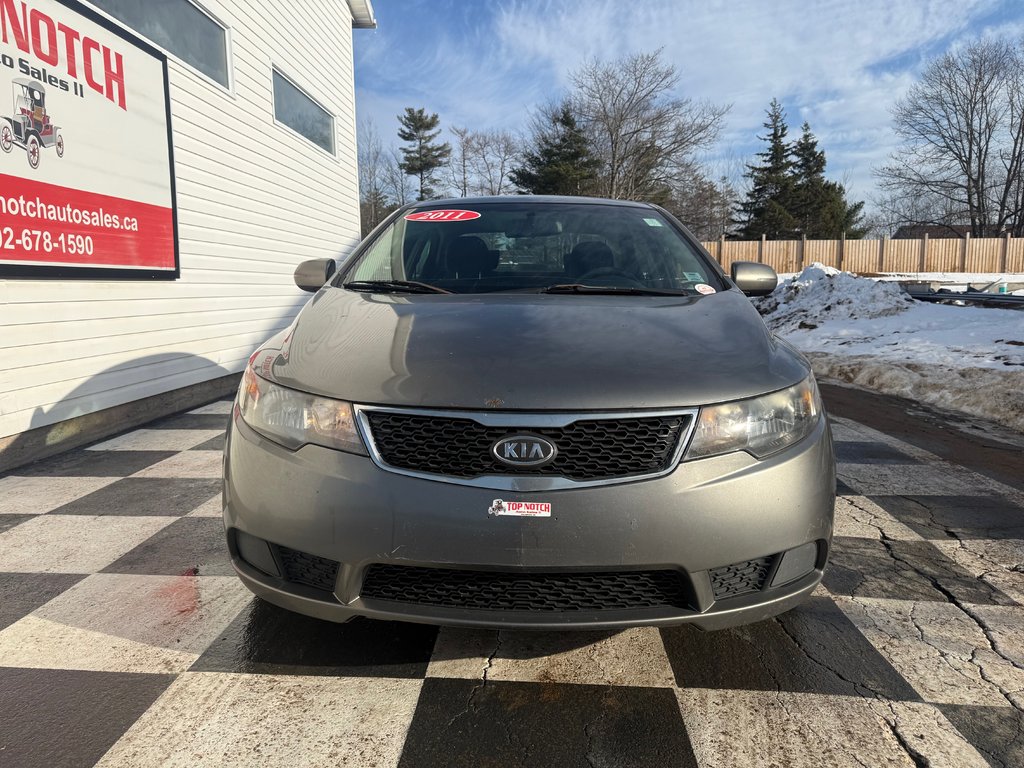 2011 Kia FORTE EX, Keyless entry, MP3, Cruise control in Kentville, Nova Scotia - 2 - w1024h768px