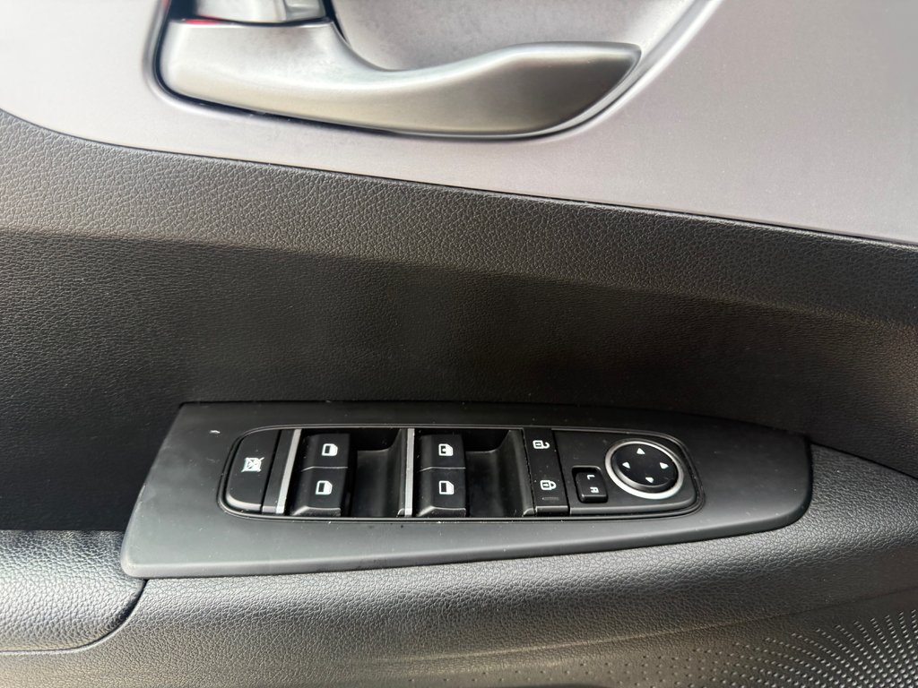 2022 Kia FORTE LX, keyless entry, backup camera, Bluetooth in COLDBROOK, Nova Scotia - 8 - w1024h768px