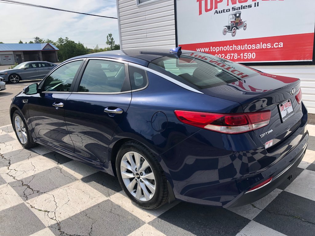 Kia Optima  2018 à COLDBROOK, Nouvelle-Écosse - 6 - w1024h768px
