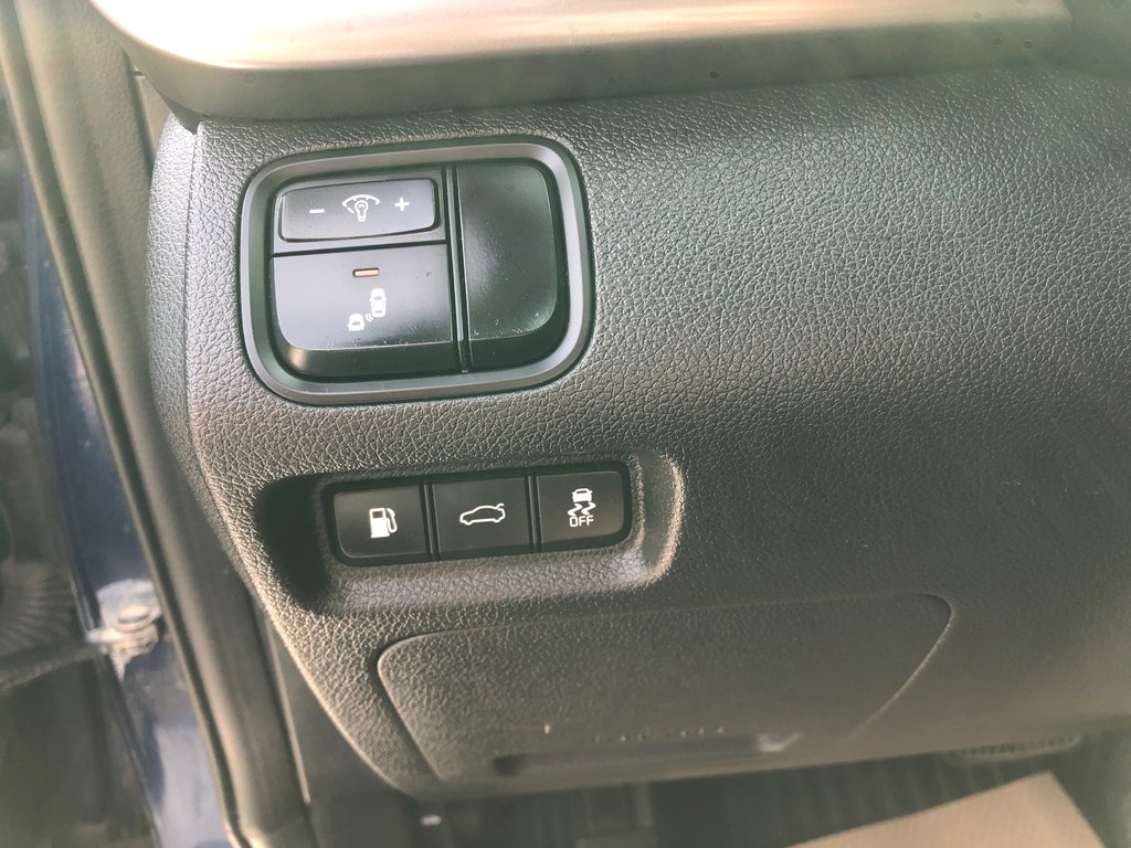 Kia Optima  2018 à COLDBROOK, Nouvelle-Écosse - 9 - w1024h768px