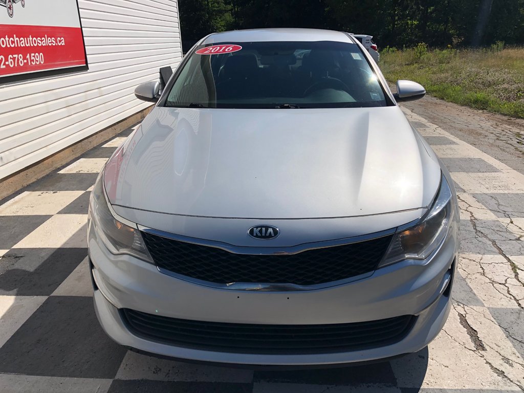 Optima LX, - cruise control, a/c, heated seats, bluetooth 2016 à COLDBROOK, Nouvelle-Écosse - 2 - w1024h768px