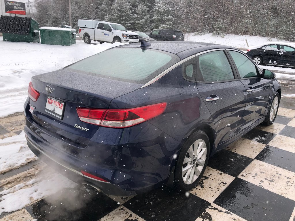 2018 Kia Optima LX - reverse camera, cruise control, bluetooth, in COLDBROOK, Nova Scotia - 4 - w1024h768px