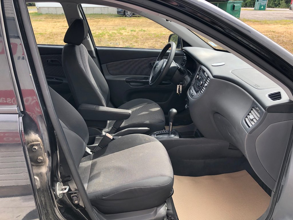 2010 Kia Rio EX - CD Player, Power Windows, Heated Seats in COLDBROOK, Nova Scotia - 22 - w1024h768px
