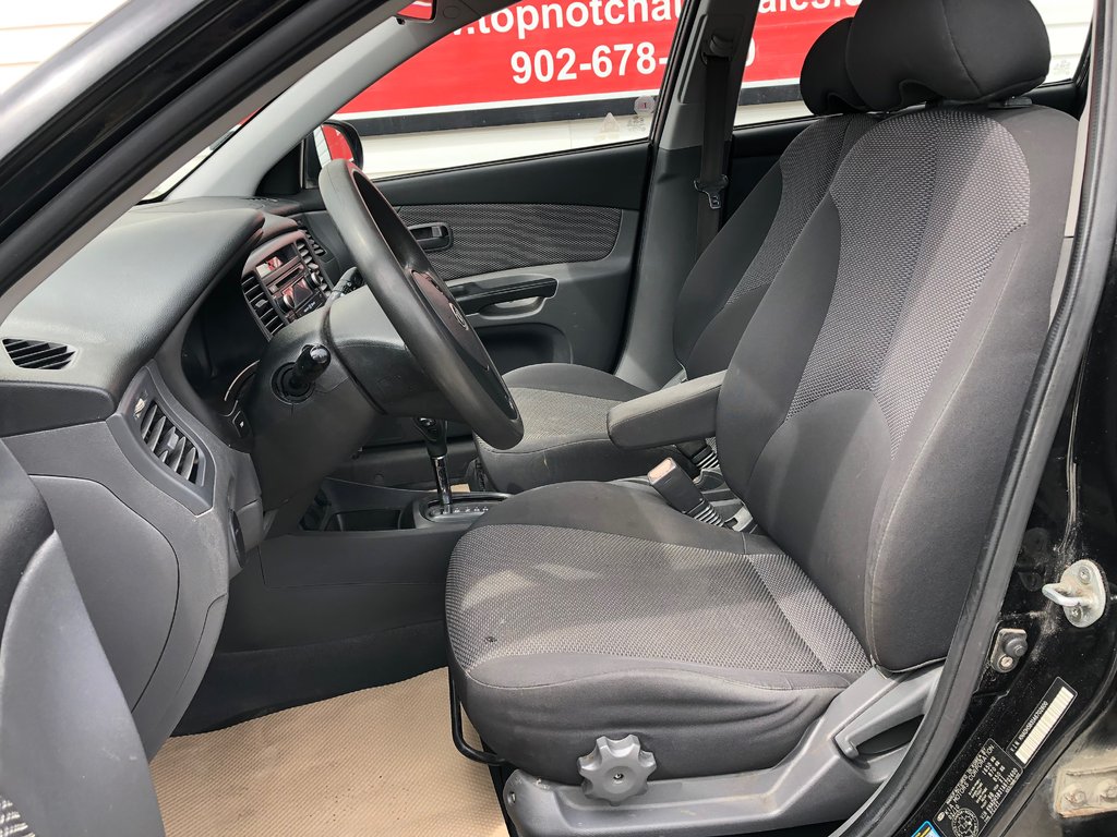 2010 Kia Rio EX - CD Player, Power Windows, Heated Seats in COLDBROOK, Nova Scotia - 16 - w1024h768px