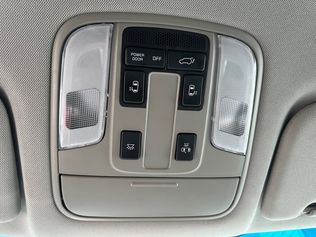 2018 Kia Sedona SX+ in Kentville, Nova Scotia - 19 - w1024h768px
