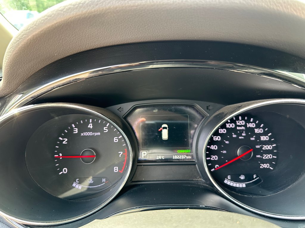 2018 Kia Sedona SX+ in Kentville, Nova Scotia - 13 - w1024h768px