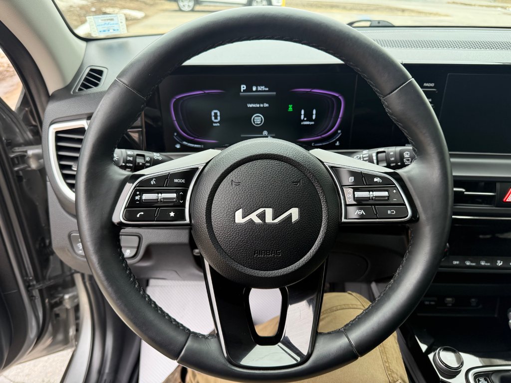 2025 Kia Seltos EX-L, keyless entry, backup camera, Bluetooth in COLDBROOK, Nova Scotia - 10 - w1024h768px