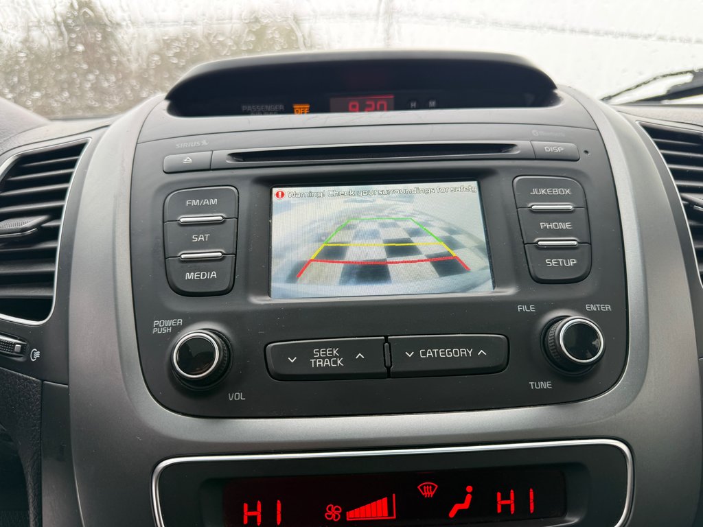 2014 Kia SORENTO GDI, Keyless entry, leather seats, backup cam in Kentville, Nova Scotia - 12 - w1024h768px