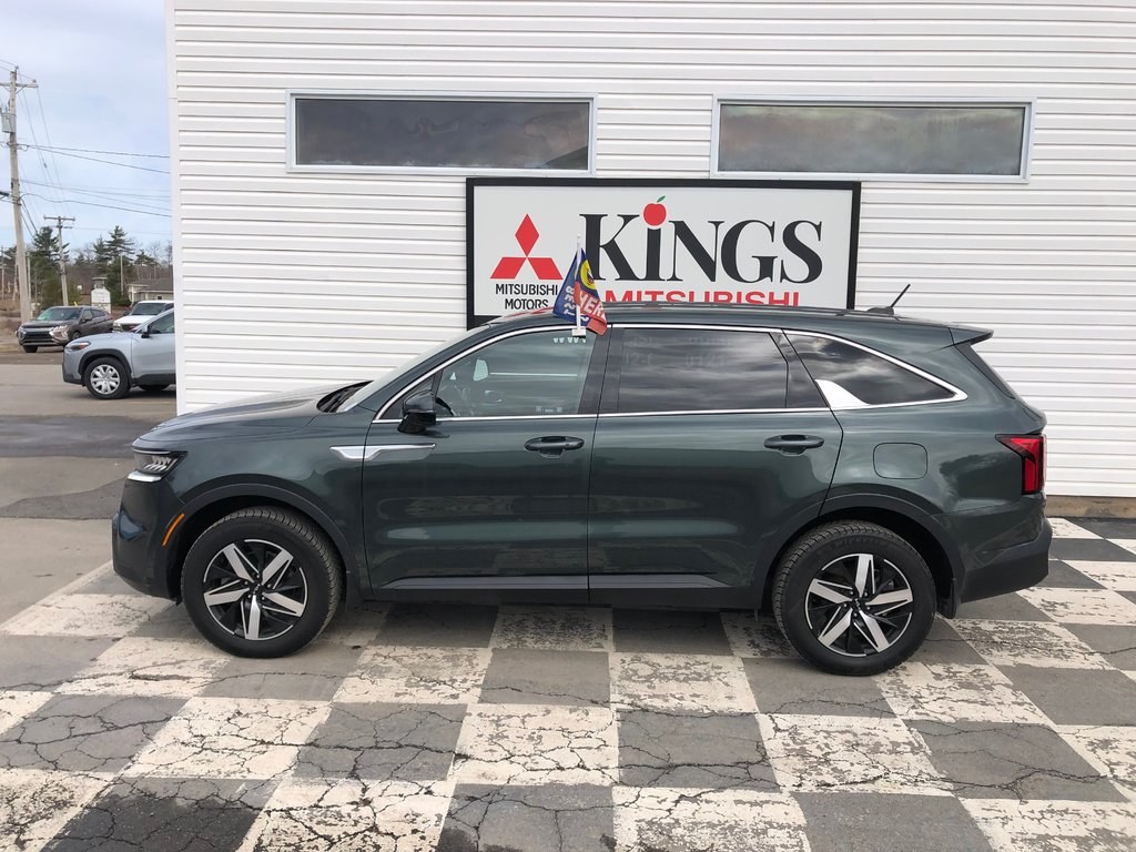 2022 Kia Sorento LX- Heated seats and wheel, Lane Assist, Pwr seats in Kentville, Nova Scotia - 27 - w1024h768px