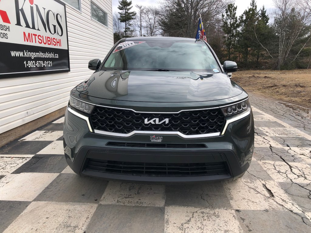 2022 Kia Sorento LX- Heated seats and wheel, Lane Assist, Pwr seats in Kentville, Nova Scotia - 2 - w1024h768px