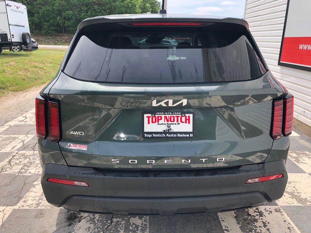 Kia Sorento LX - Heated seats, hands free, reverse camera, a/c 2022 à COLDBROOK, Nouvelle-Écosse - 5 - w1024h768px