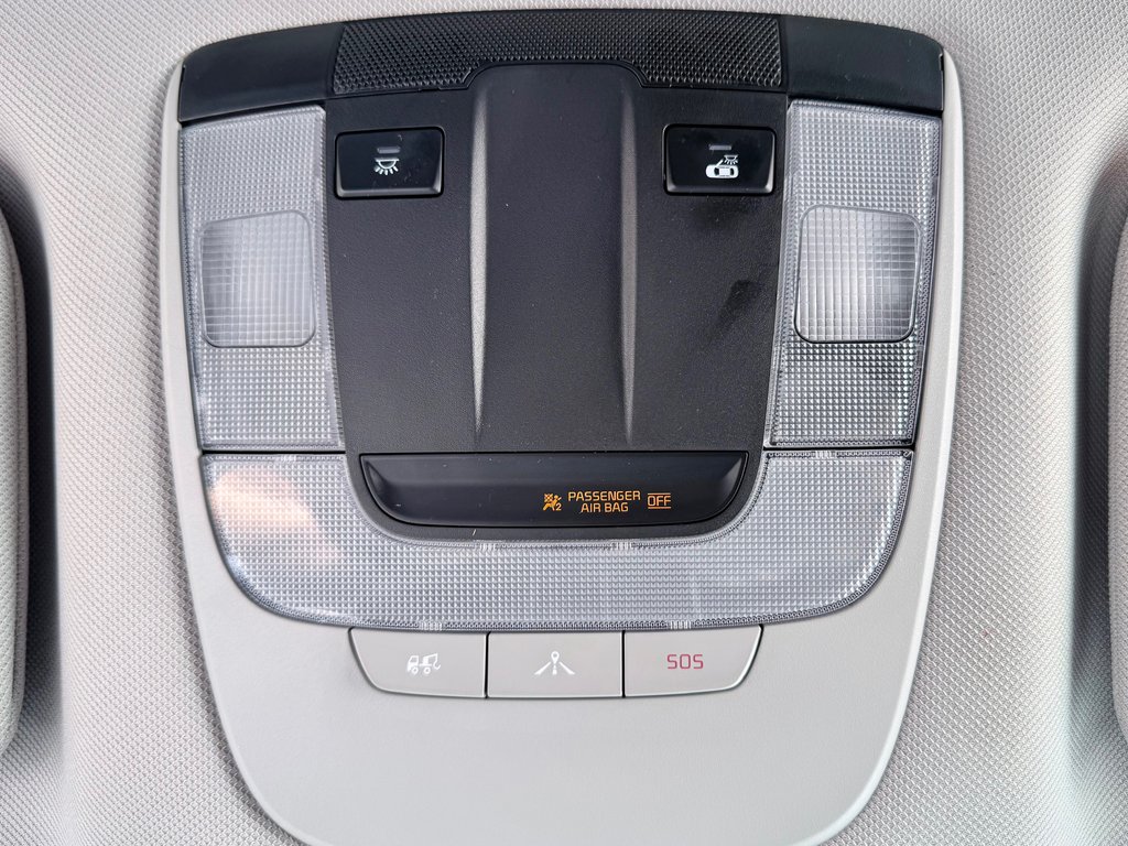 2022 Kia Sorento X Line | Safety Assist, Heated Steering Wheel in Kentville, Nova Scotia - 14 - w1024h768px