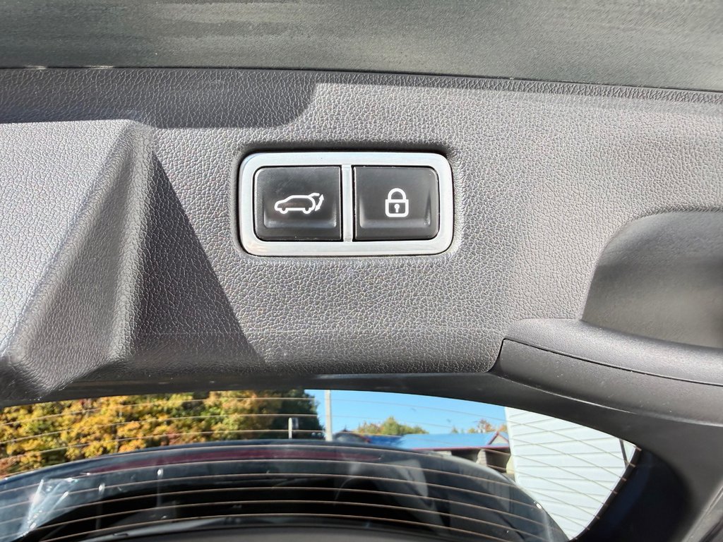 2022 Kia Sorento X Line | Safety Assist, Heated Steering Wheel in Kentville, Nova Scotia - 23 - w1024h768px