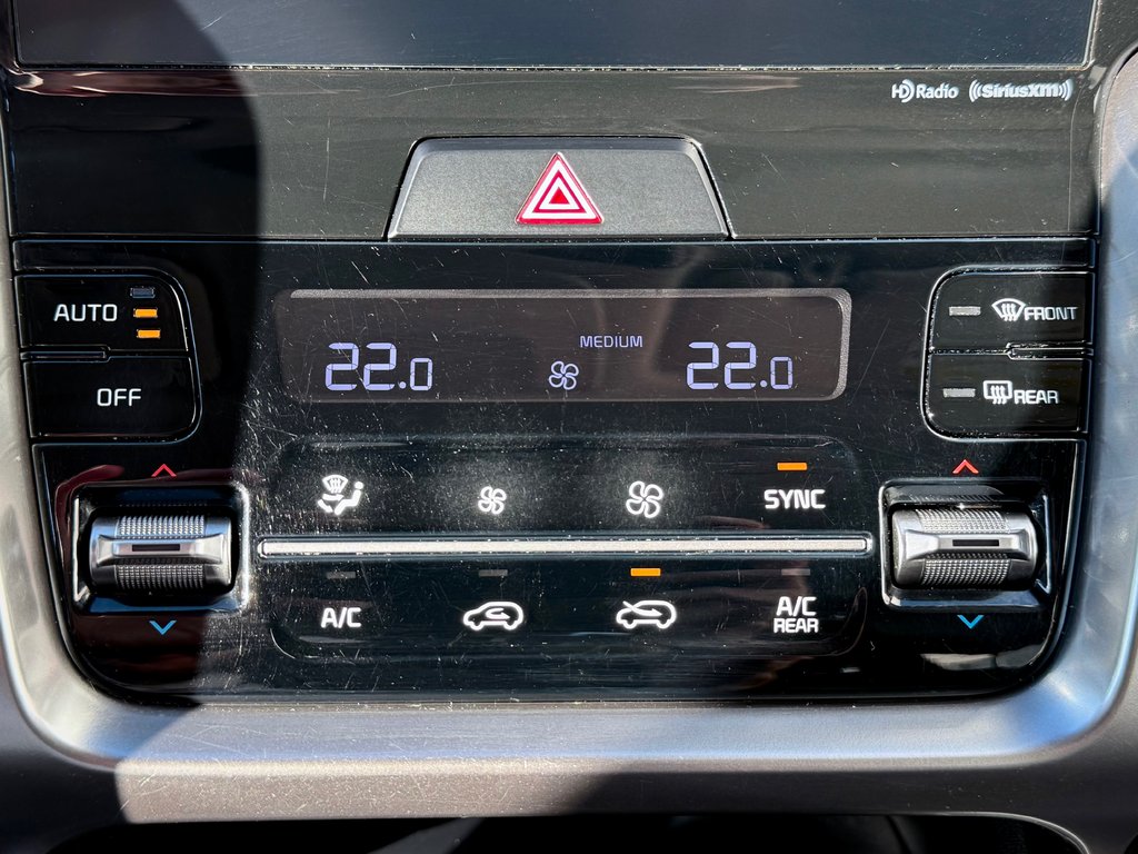 2022 Kia Sorento X Line | Safety Assist, Heated Steering Wheel in Kentville, Nova Scotia - 17 - w1024h768px