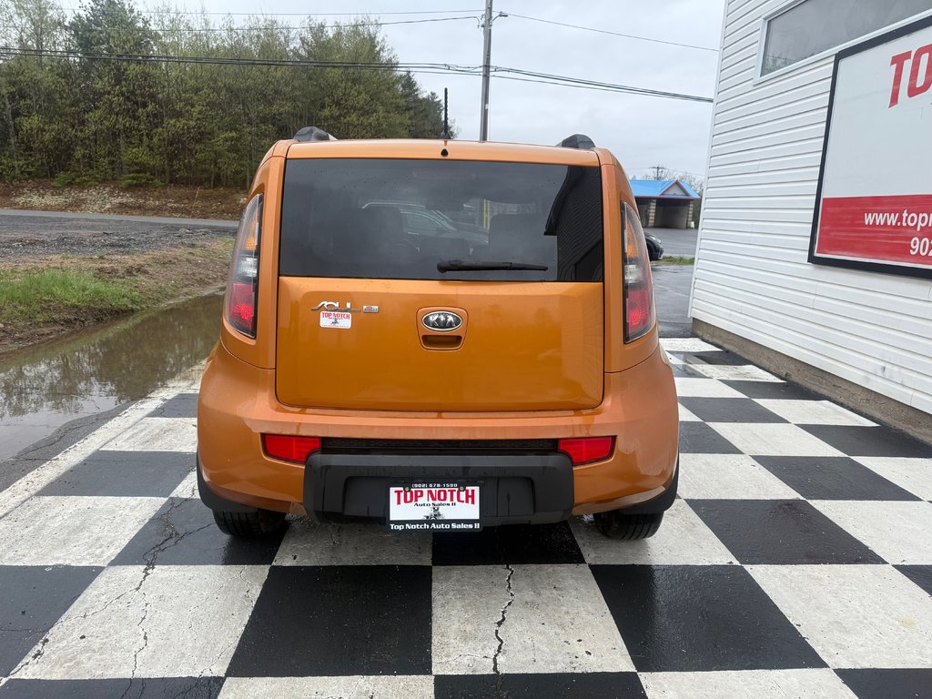 2011 Kia SOUL Sport, keyless entry, Cruise control, mp3 in COLDBROOK, Nova Scotia - 5 - w1024h768px