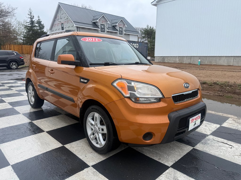 2011 Kia SOUL Sport, keyless entry, Cruise control, mp3 in COLDBROOK, Nova Scotia - 3 - w1024h768px