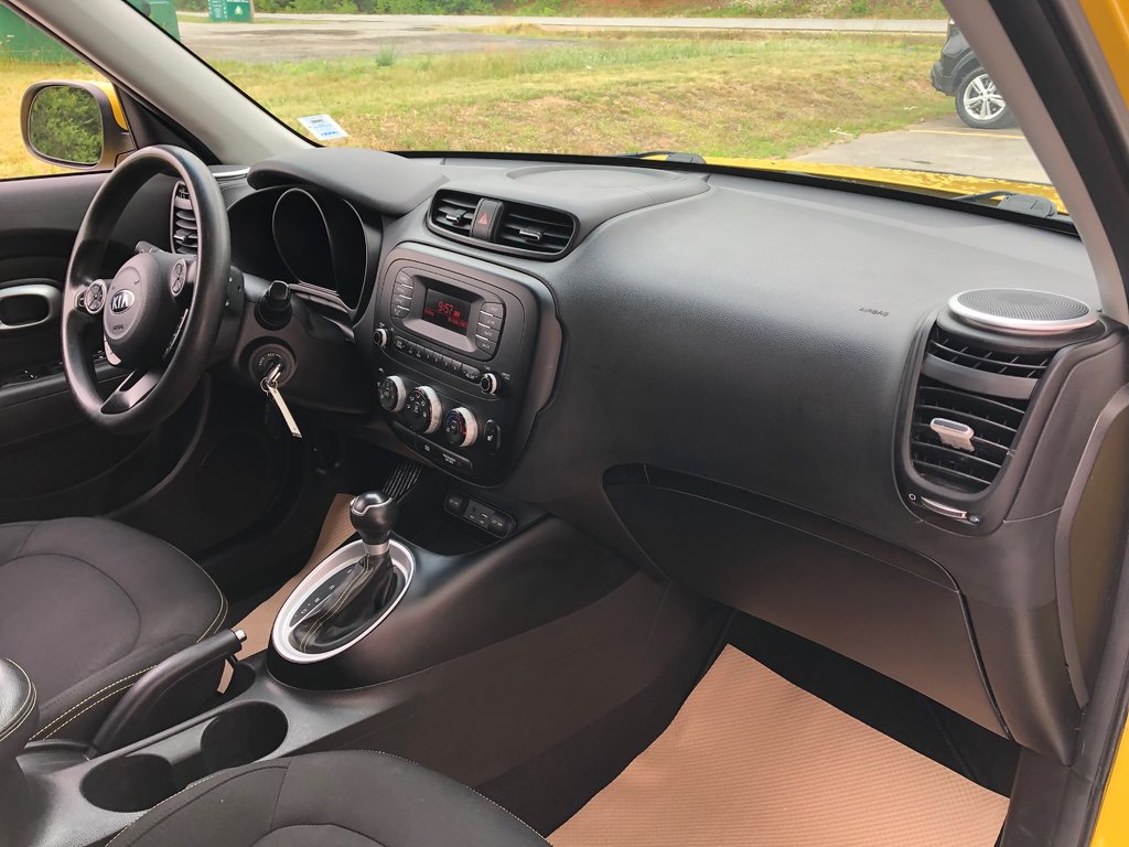 Kia Soul EX+ - cruise control, heated seats, a/c, bluetooth 2015 à COLDBROOK, Nouvelle-Écosse - 20 - w1024h768px