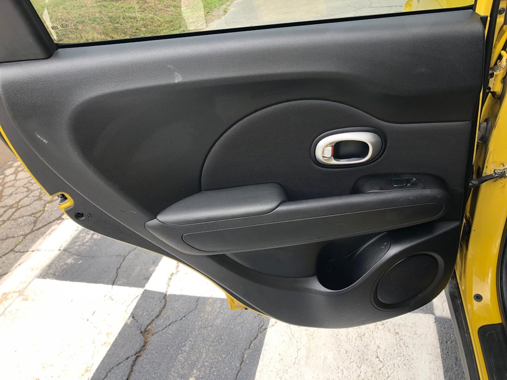 Kia Soul EX+ - cruise control, heated seats, a/c, bluetooth 2015 à COLDBROOK, Nouvelle-Écosse - 15 - w1024h768px