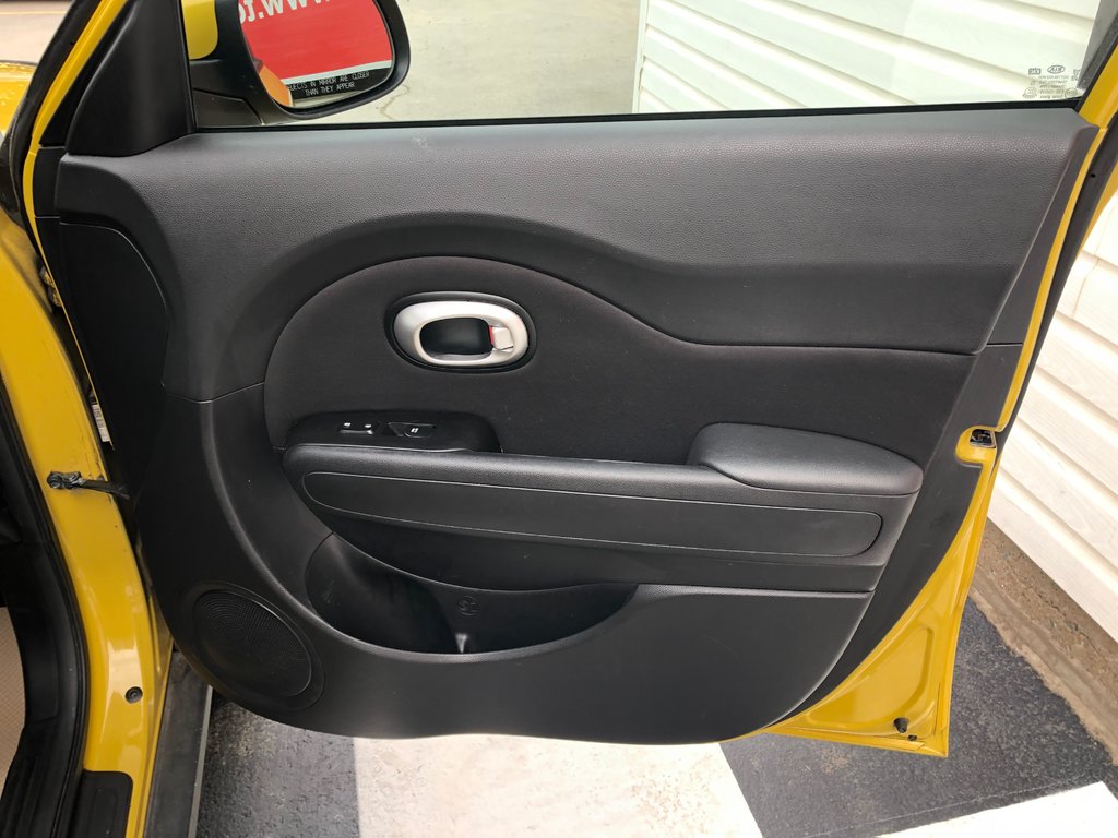 Kia Soul EX+ - cruise control, heated seats, a/c, bluetooth 2015 à COLDBROOK, Nouvelle-Écosse - 19 - w1024h768px