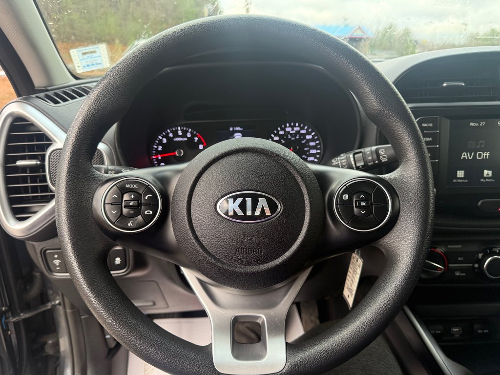 Kia Soul LX, heated seats, keyless entry, backup camera 2020 à Kentville, Nouvelle-Écosse - 10 - w1024h768px