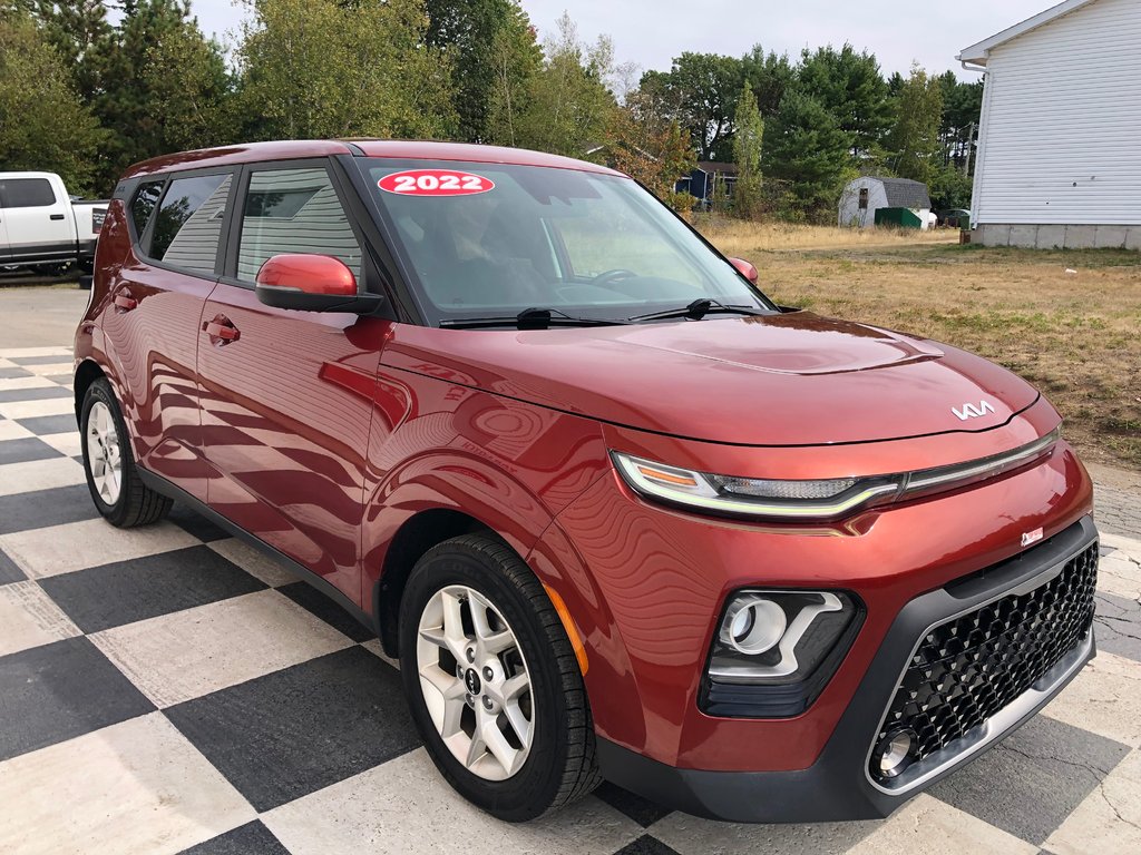2022 Kia Soul EX - Reverse Camera, Carplay, Heated Seats in COLDBROOK, Nova Scotia - 3 - w1024h768px